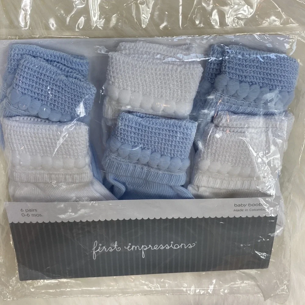 •first impressions• NEWBORN {blue & white} Booties